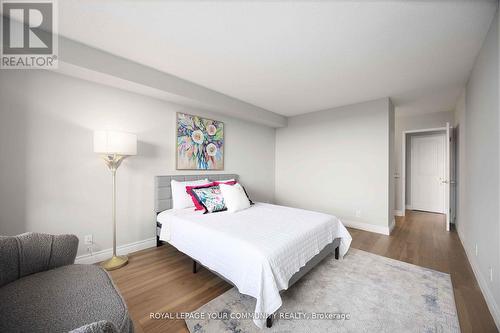 2009 - 100 Upper Madison Avenue, Toronto, ON - Indoor Photo Showing Bedroom