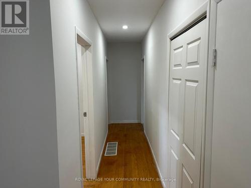 20015 Bathurst Street, East Gwillimbury, ON - Indoor Photo Showing Other Room