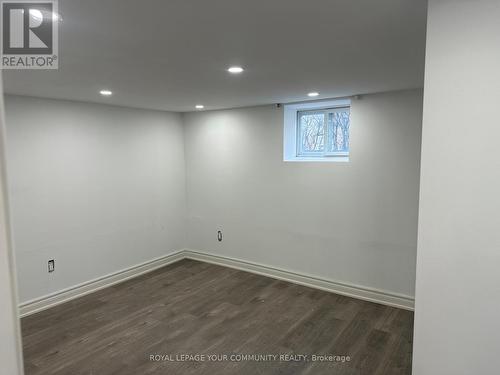 20015 Bathurst Street, East Gwillimbury, ON - Indoor Photo Showing Other Room