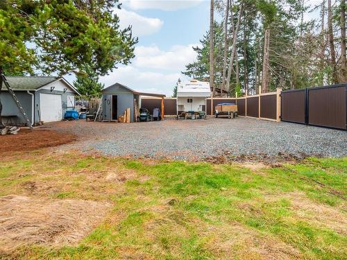 380 Hirst Ave West, Parksville, BC - Outdoor