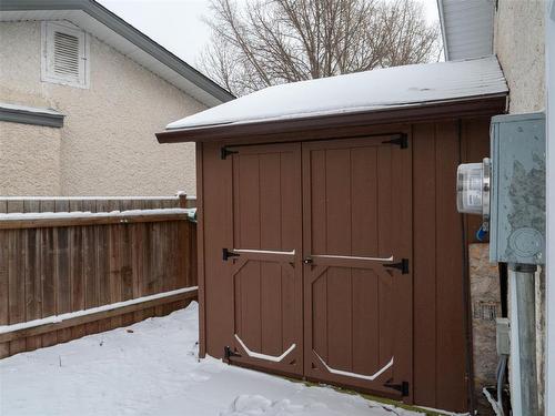 31 Leclair Place, Winnipeg, MB - Outdoor With Exterior