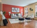 31 Leclair Place, Winnipeg, MB  - Indoor Photo Showing Living Room 