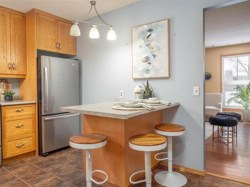 31 Leclair Place, Winnipeg, MB - Indoor Photo Showing Kitchen