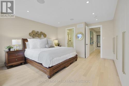 568 Edison Avenue, Ottawa, ON - Indoor Photo Showing Bedroom