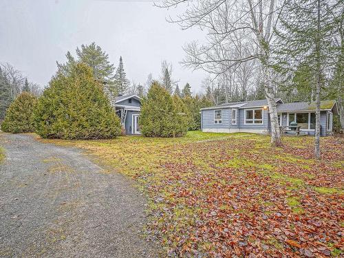 Frontage - 111 Ch. De La Baie-De-L'Ours N., Saint-Donat, QC - Outdoor