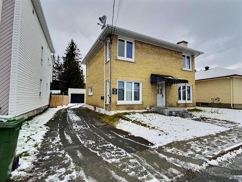 Frontage - 313  - 315 Rue St-Henri, Thetford Mines, QC - Outdoor