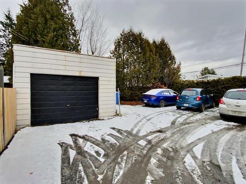 Garage - 313  - 315 Rue St-Henri, Thetford Mines, QC - Outdoor