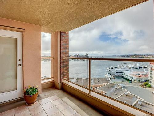 803-75 Songhees Rd, Victoria, BC - Outdoor With Body Of Water With View