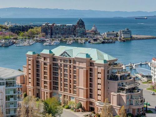 803-75 Songhees Rd, Victoria, BC - Outdoor With Body Of Water With View