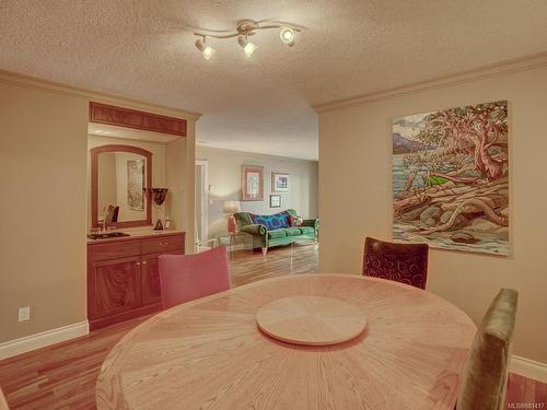 803-75 Songhees Rd, Victoria, BC - Indoor Photo Showing Dining Room