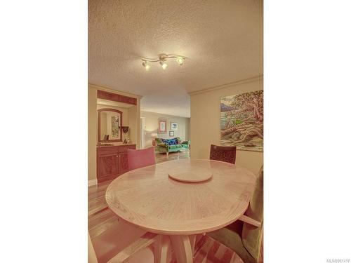 803-75 Songhees Rd, Victoria, BC - Indoor Photo Showing Dining Room