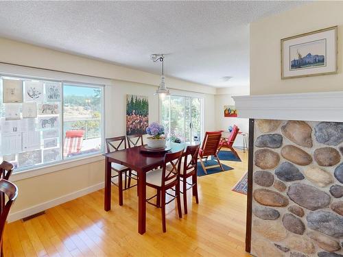 211 Scott Point Dr, Salt Spring, BC 