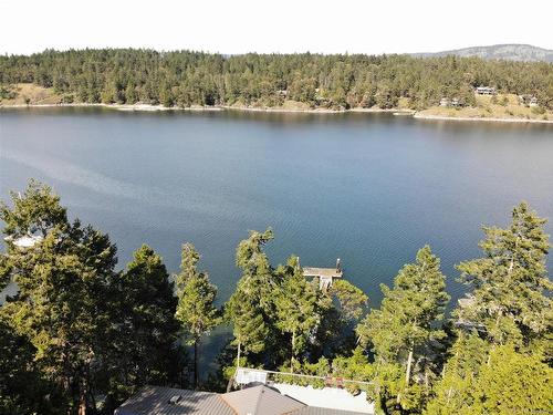 211 Scott Point Dr, Salt Spring, BC 