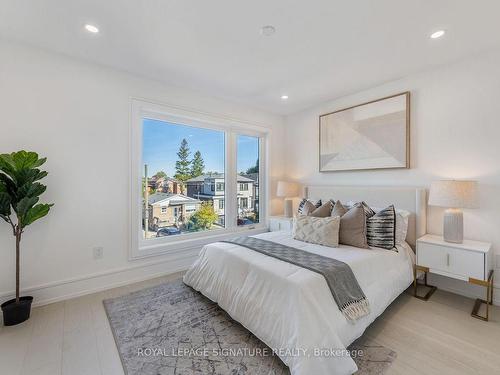 5 Holborne Ave, Toronto, ON - Indoor Photo Showing Bedroom