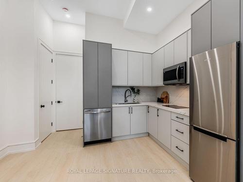 5 Holborne Ave, Toronto, ON - Indoor Photo Showing Kitchen With Stainless Steel Kitchen