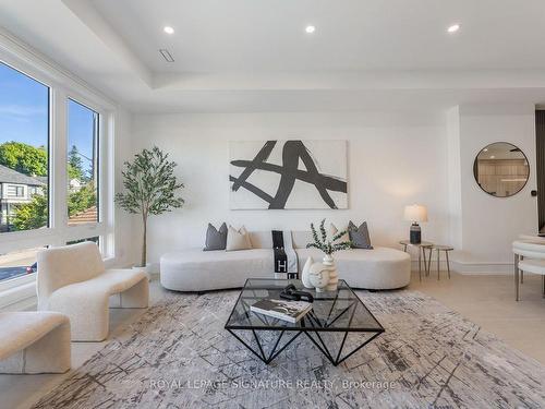 5 Holborne Ave, Toronto, ON - Indoor Photo Showing Living Room