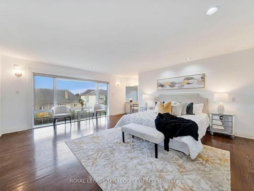 166 Arnold Ave, Vaughan, ON - Indoor Photo Showing Bedroom