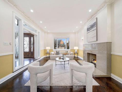 166 Arnold Ave, Vaughan, ON - Indoor Photo Showing Living Room With Fireplace