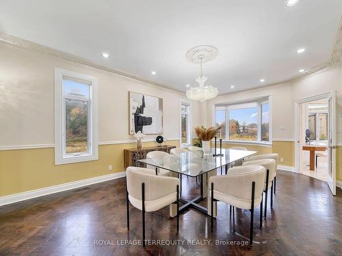 166 Arnold Ave, Vaughan, ON - Indoor Photo Showing Dining Room