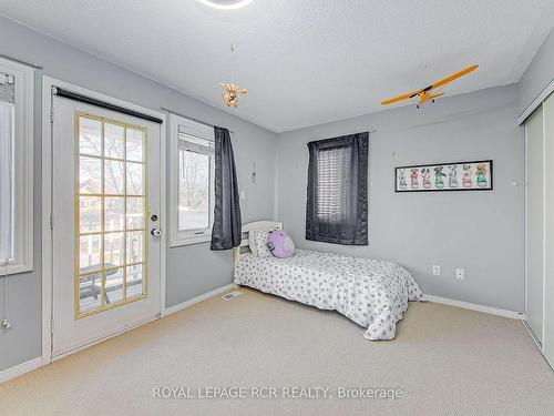 52 Mccurdy Dr, New Tecumseth, ON - Indoor Photo Showing Bedroom