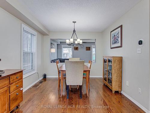 52 Mccurdy Dr, New Tecumseth, ON - Indoor Photo Showing Dining Room