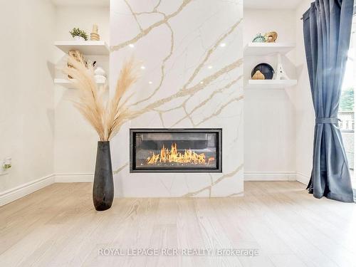 26 Second Ave, Orangeville, ON - Indoor Photo Showing Living Room With Fireplace