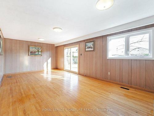 446 Valleyfield Dr, Mississauga, ON - Indoor Photo Showing Other Room