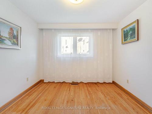 446 Valleyfield Dr, Mississauga, ON - Indoor Photo Showing Other Room