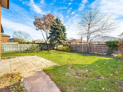 446 Valleyfield Dr, Mississauga, ON - Outdoor