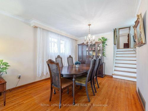 446 Valleyfield Dr, Mississauga, ON - Indoor Photo Showing Dining Room