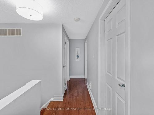 6282 Lavery Crt, Mississauga, ON - Indoor Photo Showing Other Room