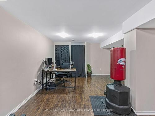 6282 Lavery Crt, Mississauga, ON - Indoor