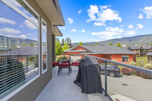 2165 Serrento Lane, West Kelowna, BC - Outdoor