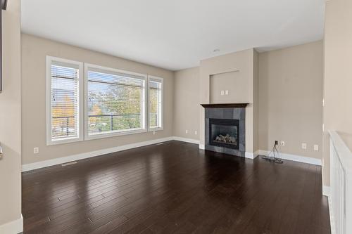 2165 Serrento Lane, West Kelowna, BC - Indoor Photo Showing Living Room With Fireplace