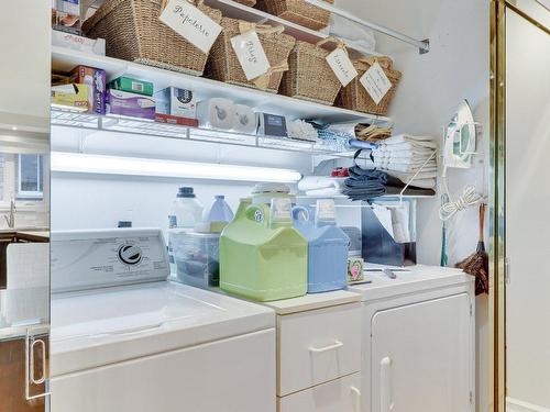 Salle de lavage - 380 Rue Léa, Laval (Saint-François), QC - Indoor Photo Showing Laundry Room