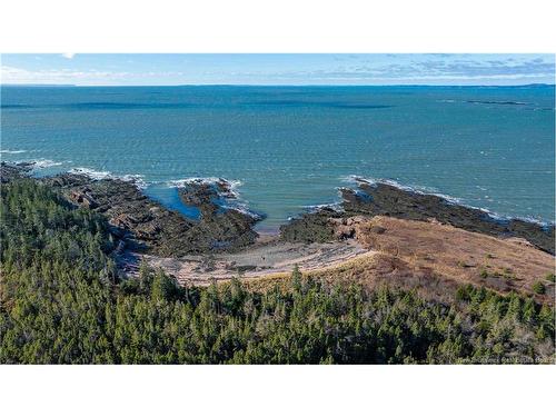 222 Welch Cove Rd, Maces Bay, NB 