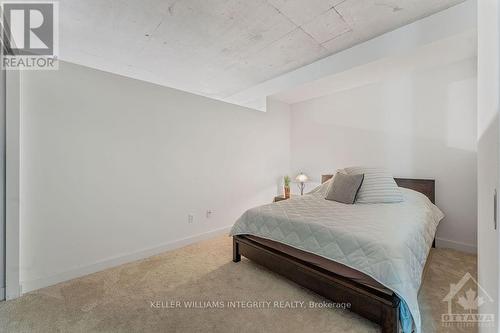 301 - 383 Cumberland Street, Ottawa, ON - Indoor Photo Showing Bedroom