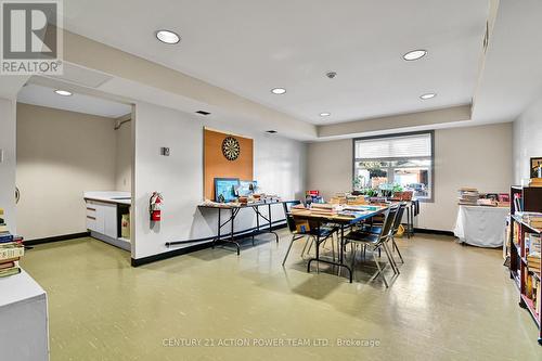 113 - 1099 Cadboro Road, Ottawa, ON - Indoor Photo Showing Dining Room