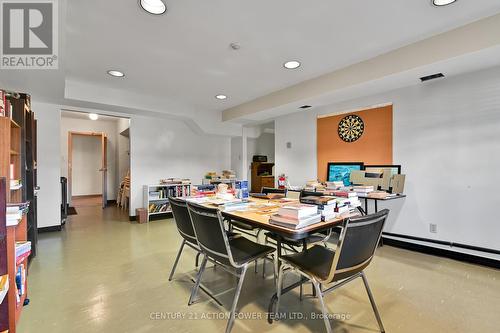 113 - 1099 Cadboro Road, Ottawa, ON - Indoor Photo Showing Dining Room