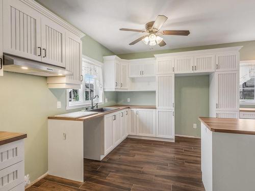 Cuisine - 11 Rue Jean-Lapierre, Lac-Brome, QC - Indoor Photo Showing Kitchen