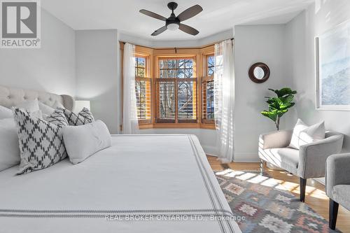 109 Glenmore Road, Toronto, ON - Indoor Photo Showing Bedroom