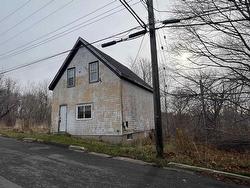 30 Oak Street  Trenton, NS B0K 1X1