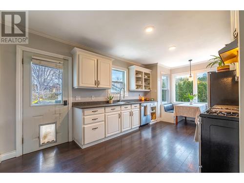 9718 Julia Street, Summerland, BC - Indoor Photo Showing Kitchen