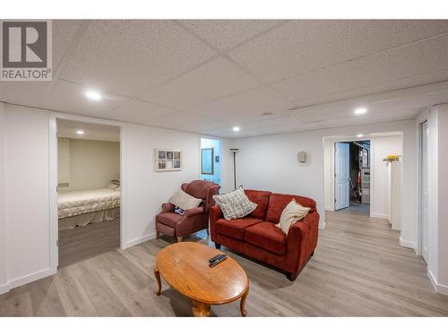 10505 Elliott St Unit# 1, Summerland, BC - Indoor