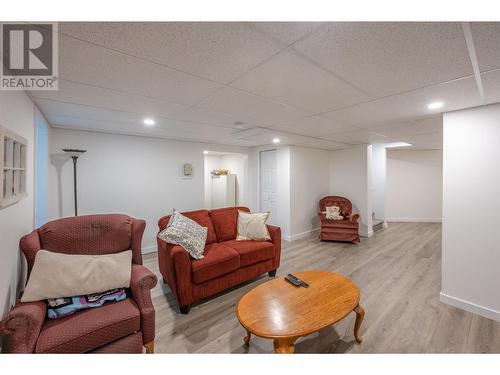 10505 Elliott St Unit# 1, Summerland, BC - Indoor Photo Showing Basement