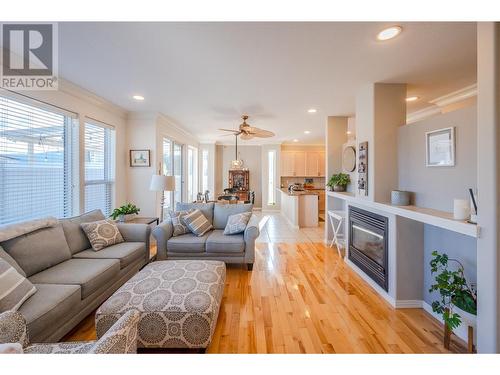 10505 Elliott St Unit# 1, Summerland, BC - Indoor Photo Showing Living Room With Fireplace