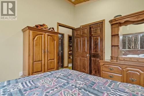 14 West Park Lane, Addington Highlands, ON - Indoor Photo Showing Bedroom