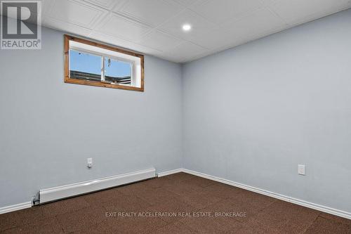 14 West Park Lane, Addington Highlands, ON - Indoor Photo Showing Other Room