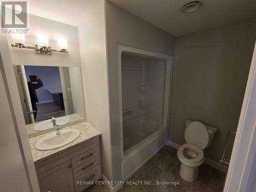 137 Arrowhead Lane S, Chatham-Kent (Chatham), ON - Indoor Photo Showing Bathroom