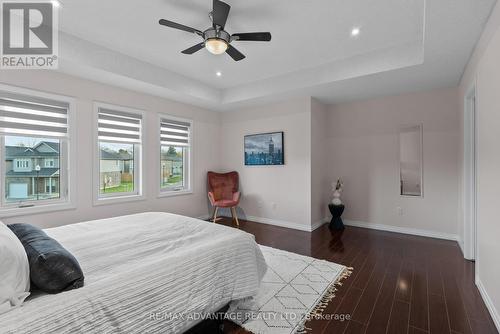 51 Yvonne Crescent N, London, ON - Indoor Photo Showing Bedroom